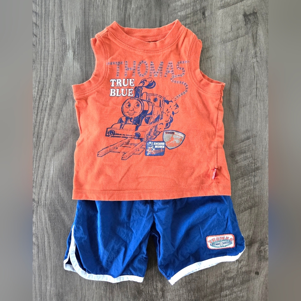 Thomas & Friends Boy's 2 Piece Shorts Set Size 24 Months